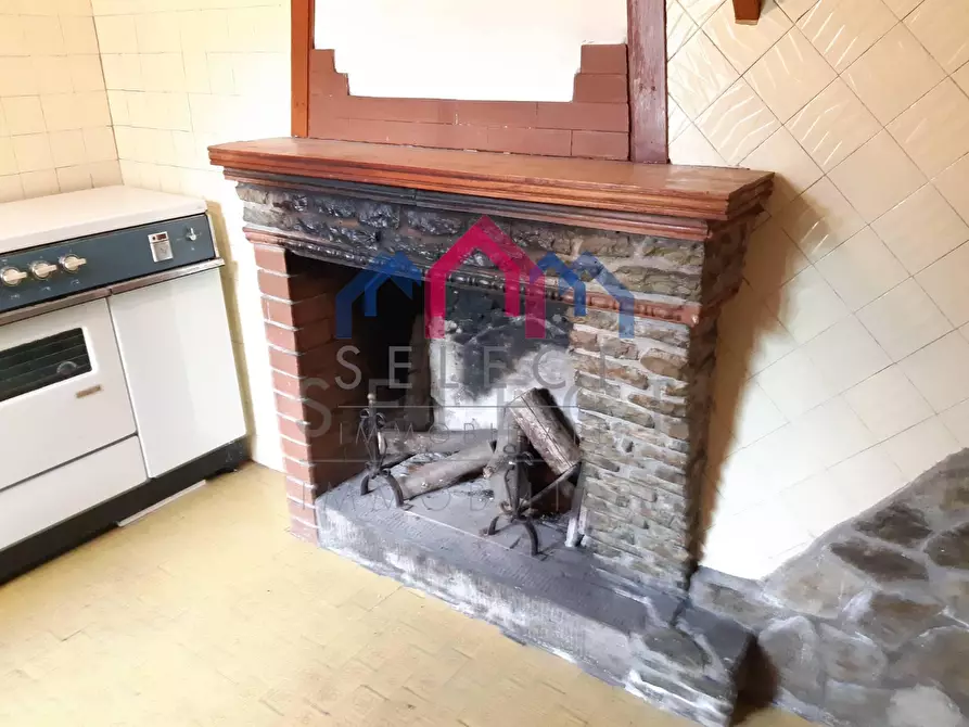 Immagine 15 di Casa semindipendente in vendita  a Fabbriche Di Vergemoli