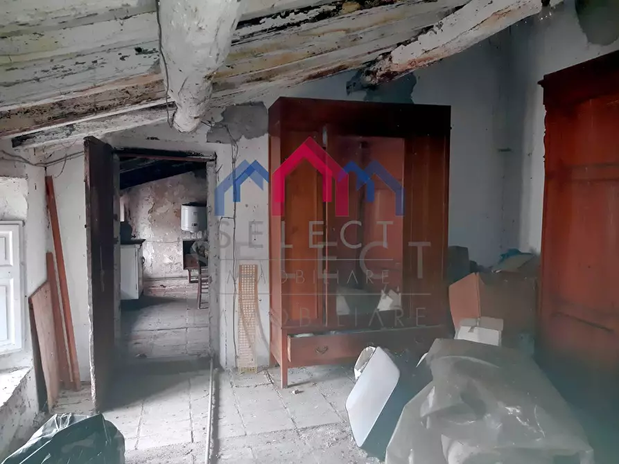 Immagine 47 di Casa semindipendente in vendita  a Borgo A Mozzano