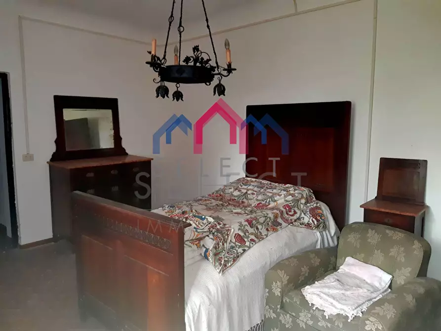 Immagine 39 di Casa semindipendente in vendita  a Borgo A Mozzano