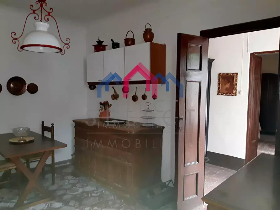 Immagine 53 di Casa semindipendente in vendita  a Borgo A Mozzano
