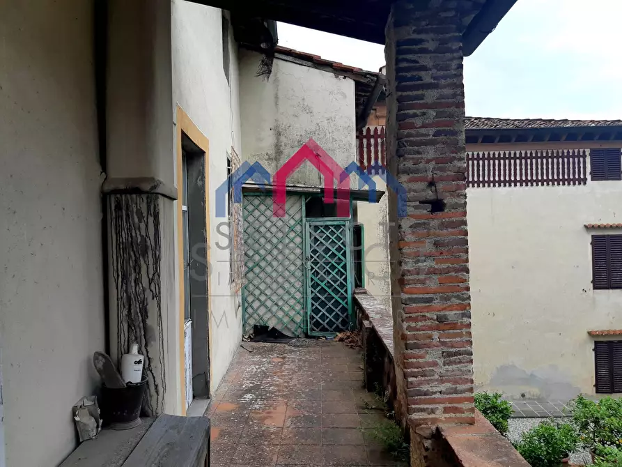 Immagine 49 di Casa semindipendente in vendita  a Borgo A Mozzano