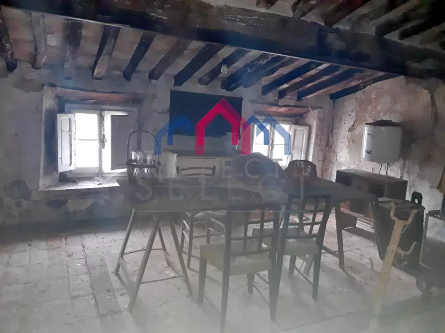 Immagine 48 di Casa semindipendente in vendita  a Borgo A Mozzano
