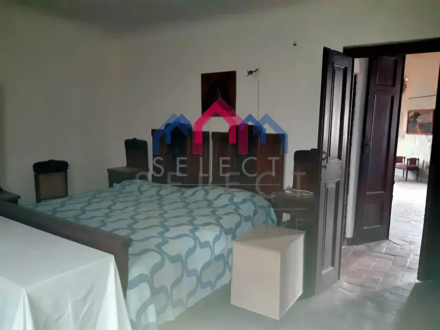 Immagine 57 di Casa semindipendente in vendita  a Borgo A Mozzano