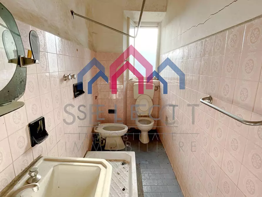 Immagine 49 di Casa semindipendente in vendita  a Bagni Di Lucca