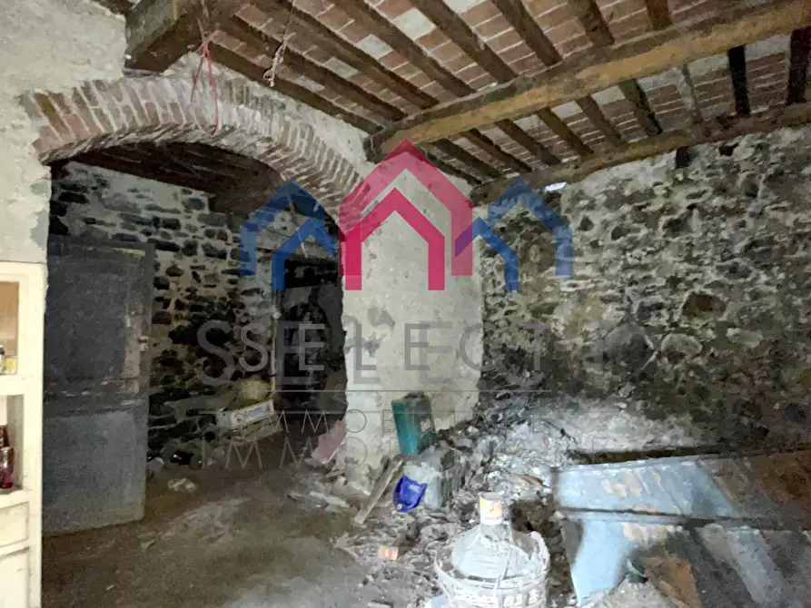 Immagine 62 di Casa semindipendente in vendita  a Bagni Di Lucca