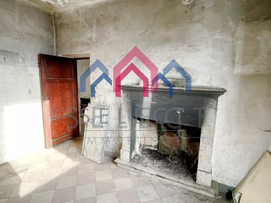 Immagine 34 di Casa semindipendente in vendita  a Bagni Di Lucca