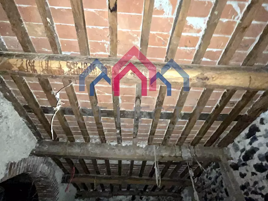 Immagine 61 di Casa semindipendente in vendita  a Bagni Di Lucca