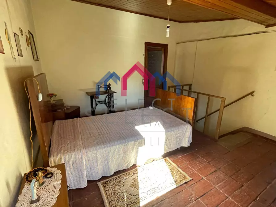 Immagine 35 di Casa semindipendente in vendita  a Borgo A Mozzano