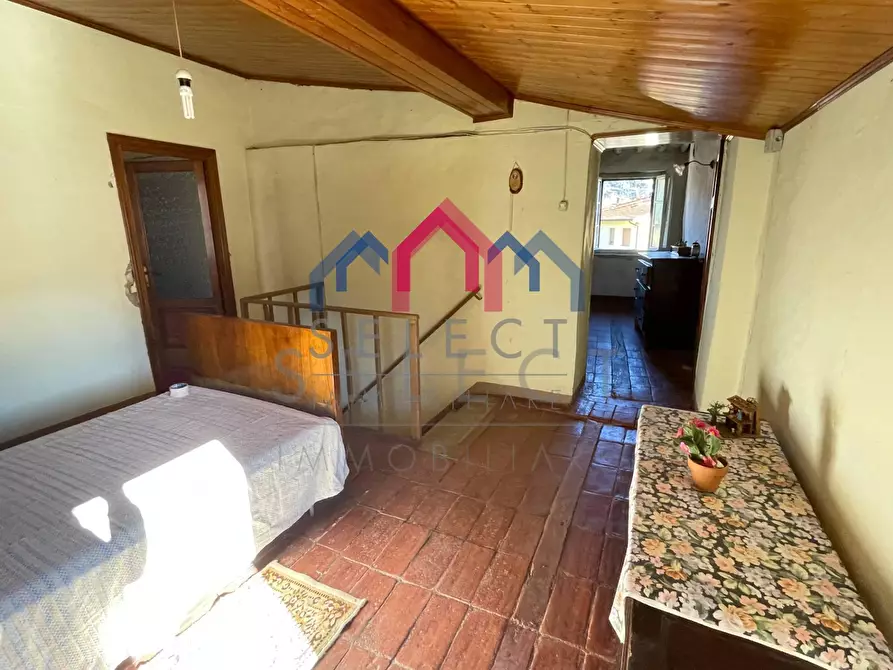 Immagine 34 di Casa semindipendente in vendita  a Borgo A Mozzano