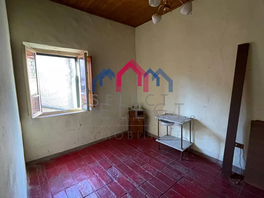 Immagine 33 di Casa semindipendente in vendita  a Borgo A Mozzano