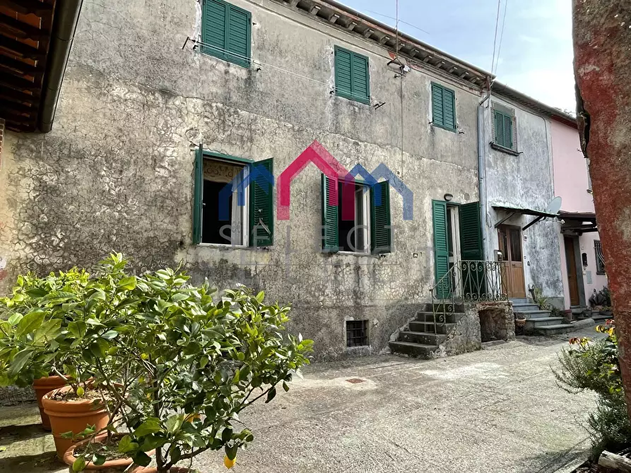 Immagine 55 di Appartamento in vendita  a Bagni Di Lucca
