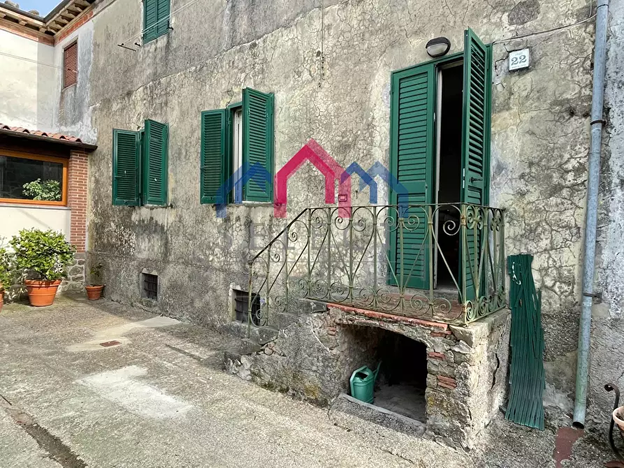 Immagine 62 di Appartamento in vendita  a Bagni Di Lucca