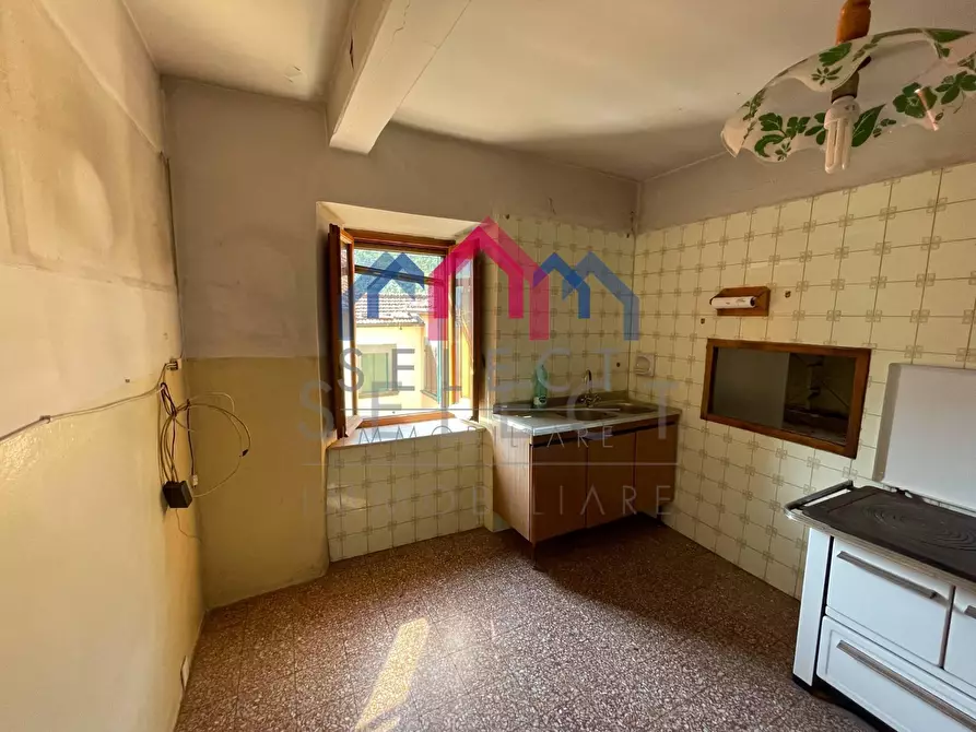Immagine 26 di Terratetto in vendita  a Bagni Di Lucca