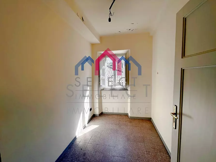 Immagine 11 di Appartamento in vendita  a Bagni Di Lucca