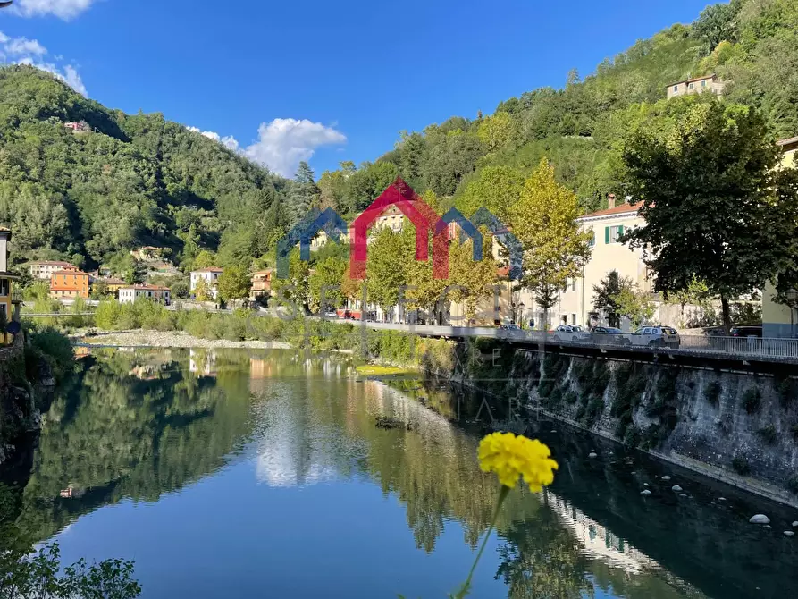 Immagine 38 di Appartamento in vendita  a Bagni Di Lucca