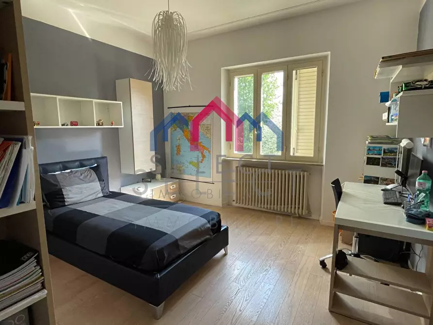 Immagine 20 di Villa in vendita  a Lucca