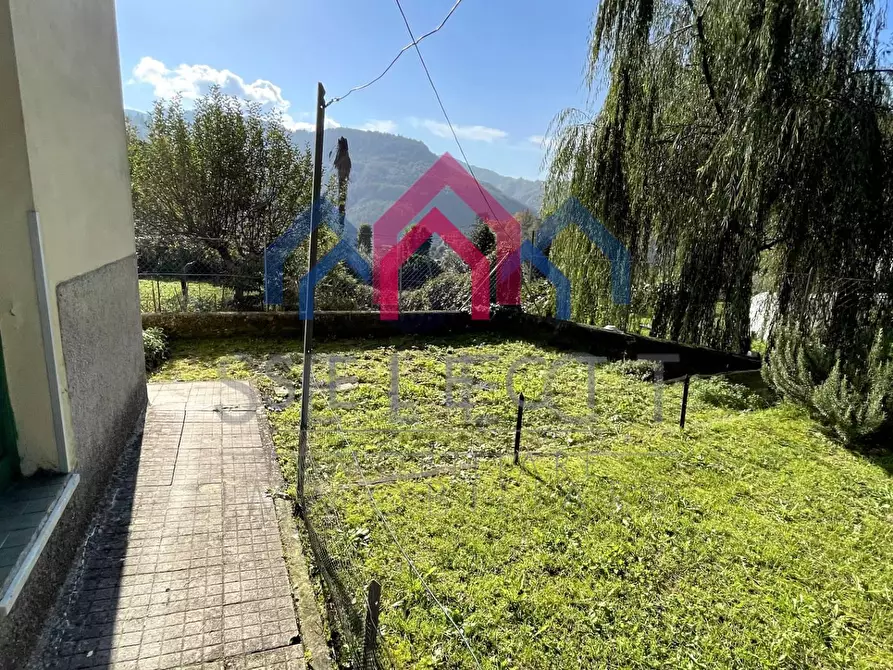 Immagine 53 di Appartamento in vendita  a Bagni Di Lucca