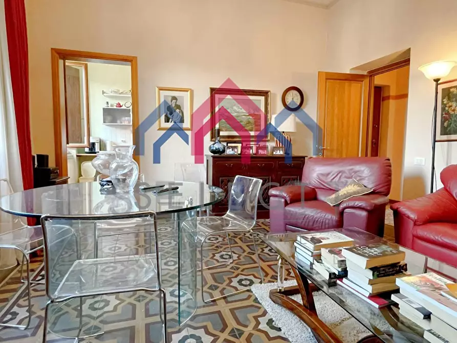 Immagine 1 di Appartamento in vendita  a Borgo A Mozzano