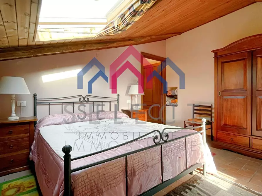 Immagine 46 di Appartamento in vendita  a Borgo A Mozzano