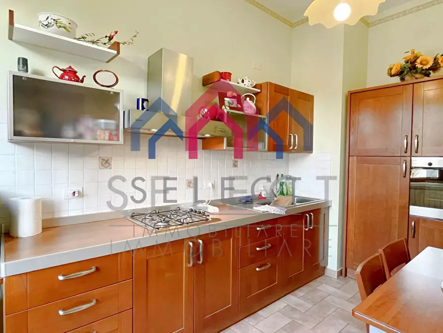 Immagine 14 di Appartamento in vendita  a Borgo A Mozzano