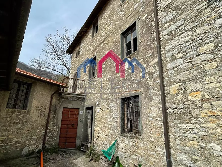 Immagine 6 di Terratetto in vendita  a Fabbriche Di Vergemoli