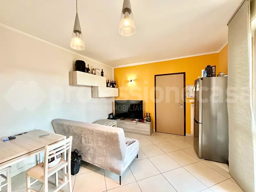 Immagine 3 di Appartamento in vendita  a Cascina