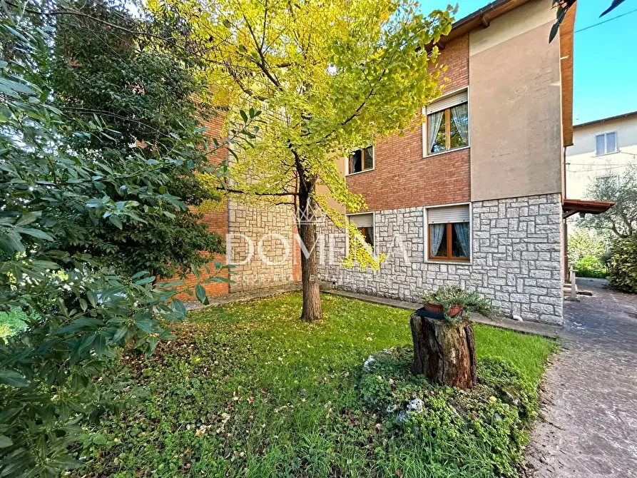 Immagine 8 di Casa bifamiliare in vendita  a Rapolano Terme