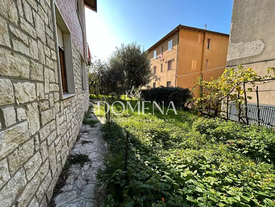 Immagine 37 di Casa bifamiliare in vendita  a Rapolano Terme