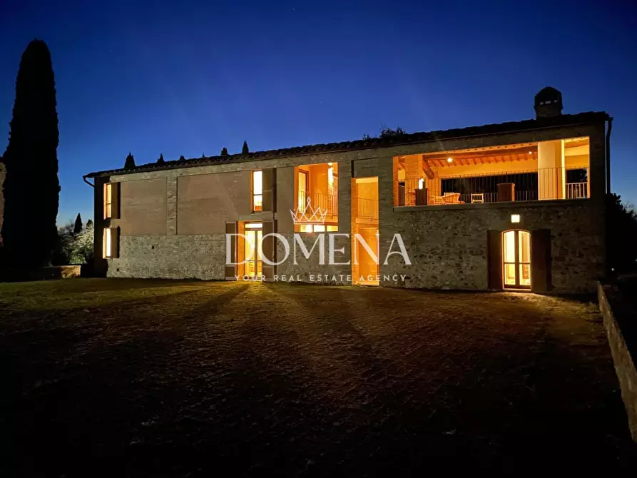 Immagine 42 di Deposito in vendita  a Siena