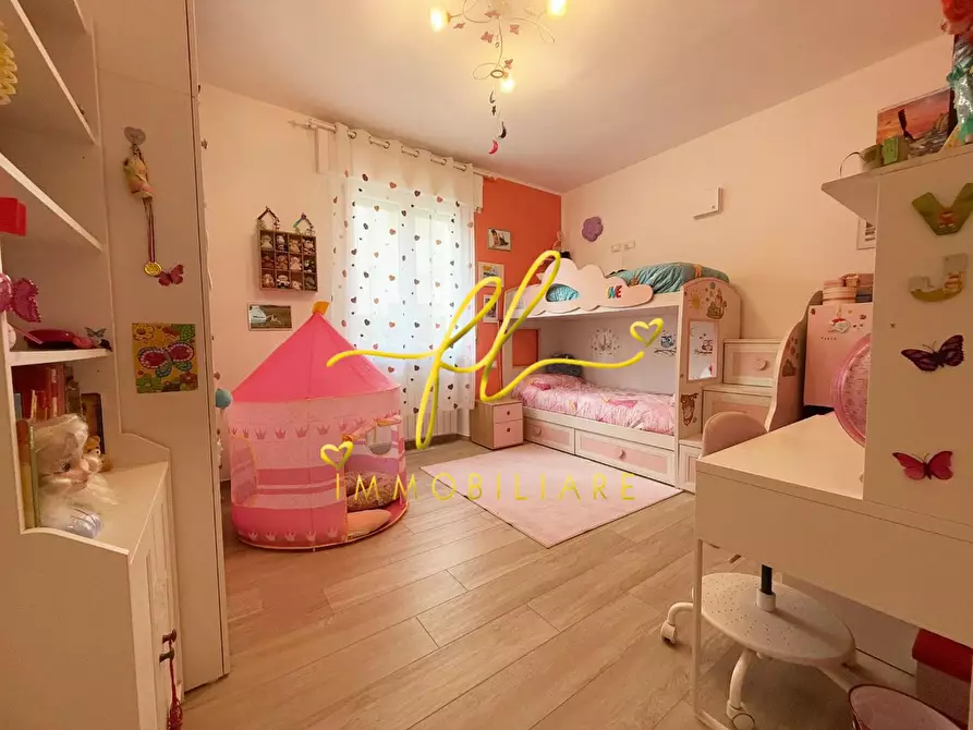 Immagine 14 di Appartamento in vendita  a Cecina