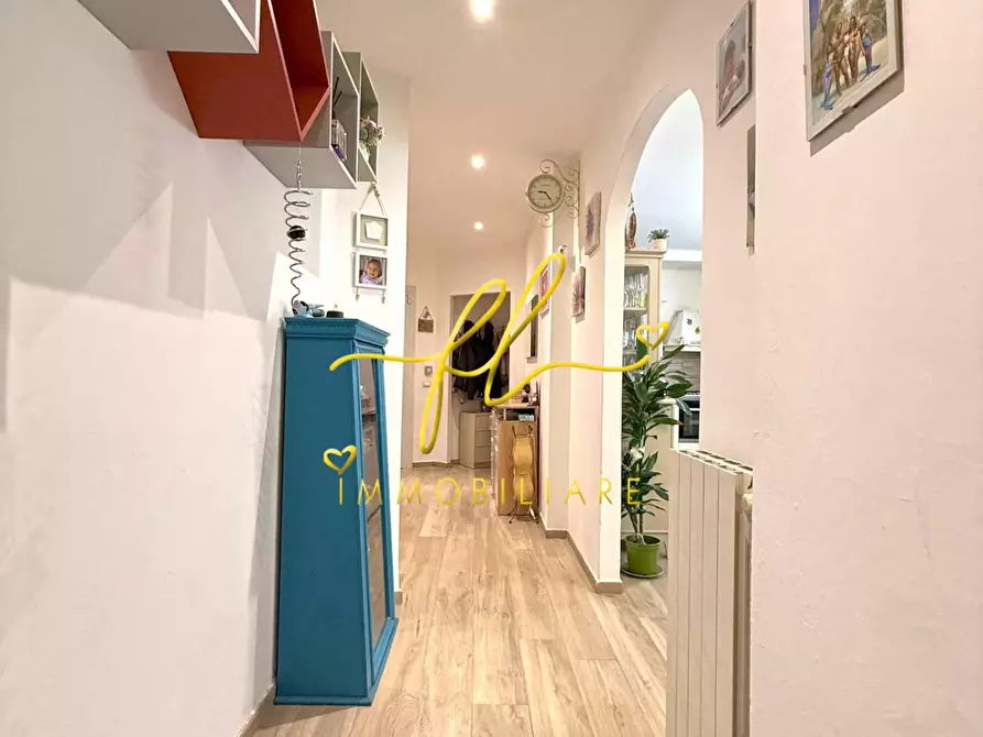 Immagine 13 di Appartamento in vendita  a Cecina