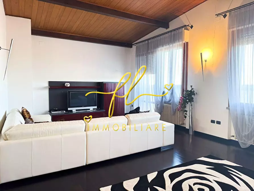 Immagine 71 di Villa in vendita  a Bibbona