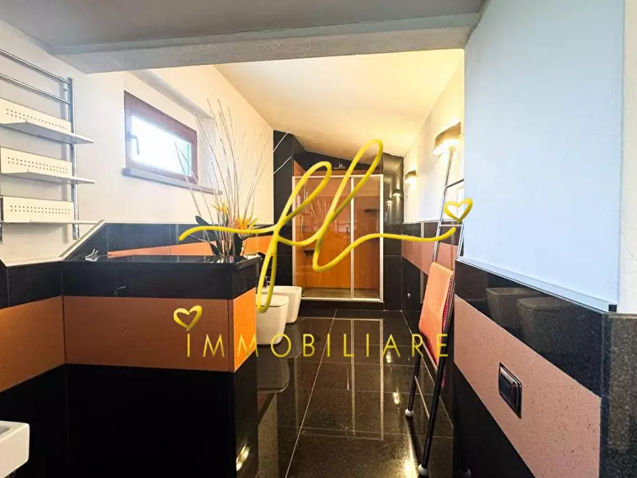 Immagine 62 di Villa in vendita  a Bibbona