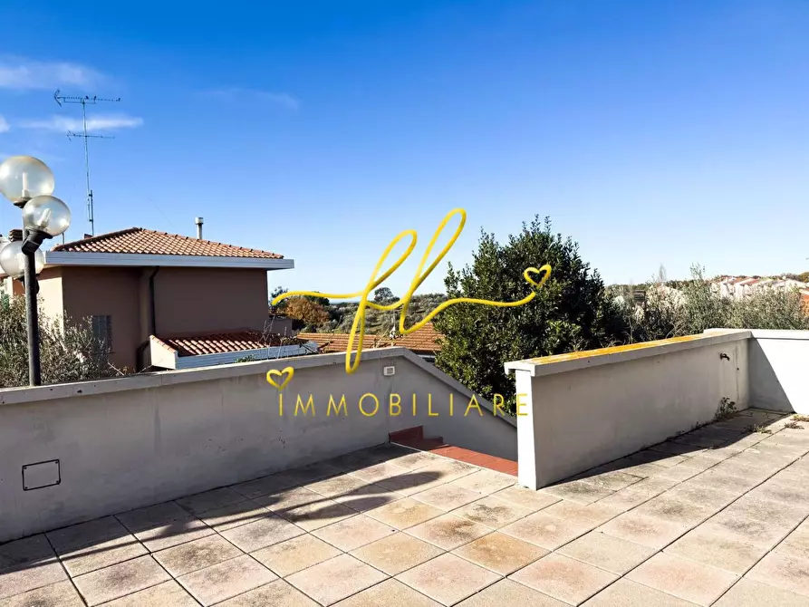 Immagine 43 di Villa in vendita  a Bibbona