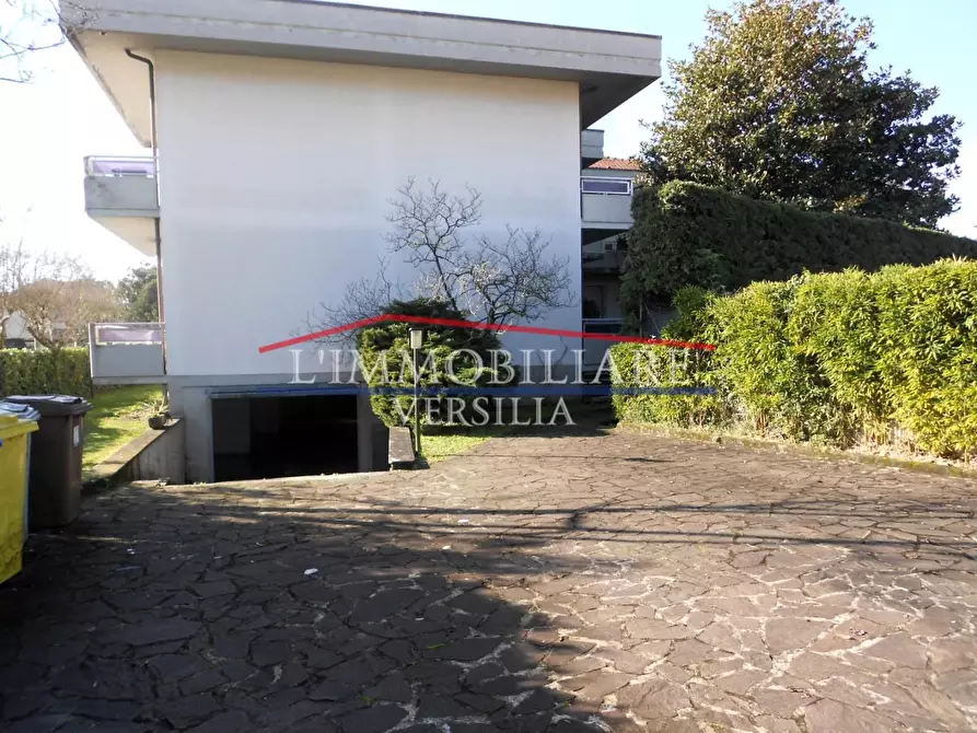 Immagine 48 di Appartamento in vendita  a Massa