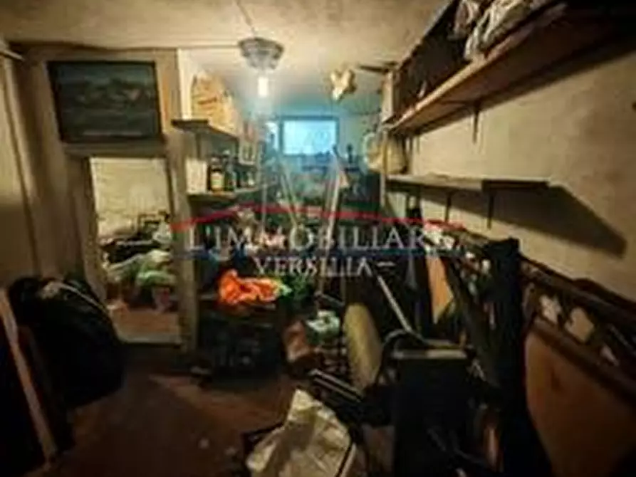 Immagine 27 di Appartamento in vendita  a Massa