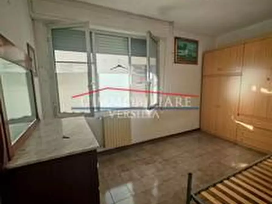 Immagine 37 di Appartamento in vendita  a Massa