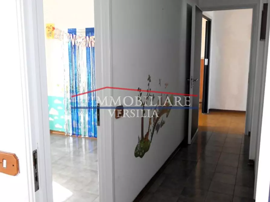 Immagine 31 di Appartamento in vendita  a Massa