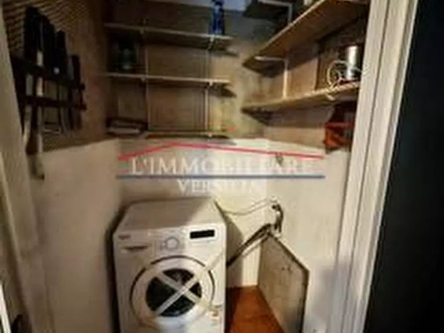 Immagine 13 di Appartamento in vendita  a Massa