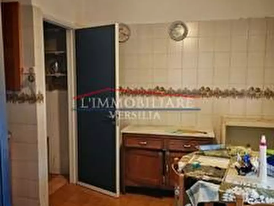 Immagine 14 di Appartamento in vendita  a Massa