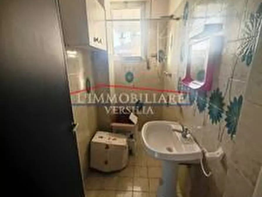 Immagine 38 di Appartamento in vendita  a Massa