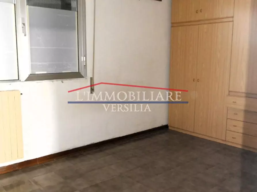 Immagine 40 di Appartamento in vendita  a Massa