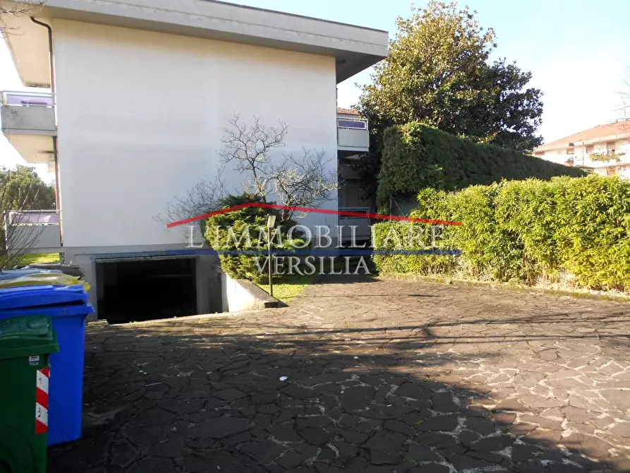 Immagine 51 di Appartamento in vendita  a Massa