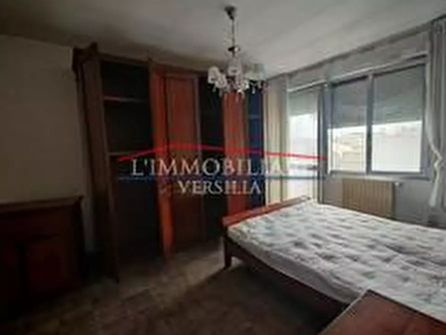 Immagine 17 di Appartamento in vendita  a Massa