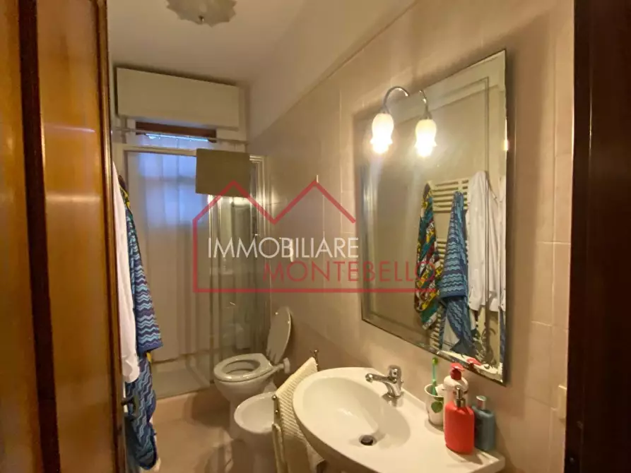 Immagine 22 di Villetta a schiera in vendita  a Viareggio