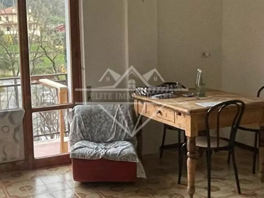 Immagine 19 di Appartamento in vendita  a Carrara