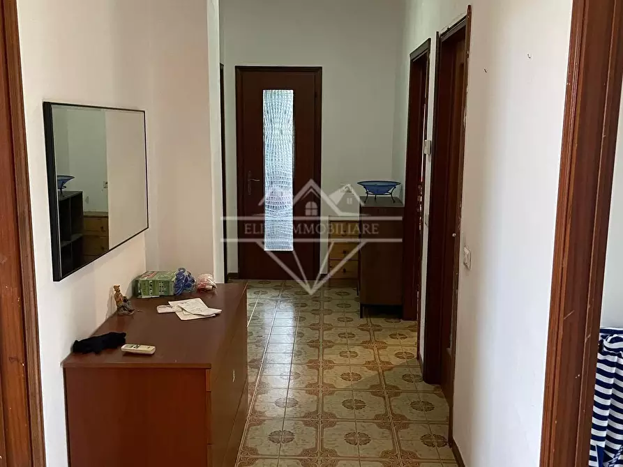 Immagine 9 di Appartamento in vendita  a Carrara