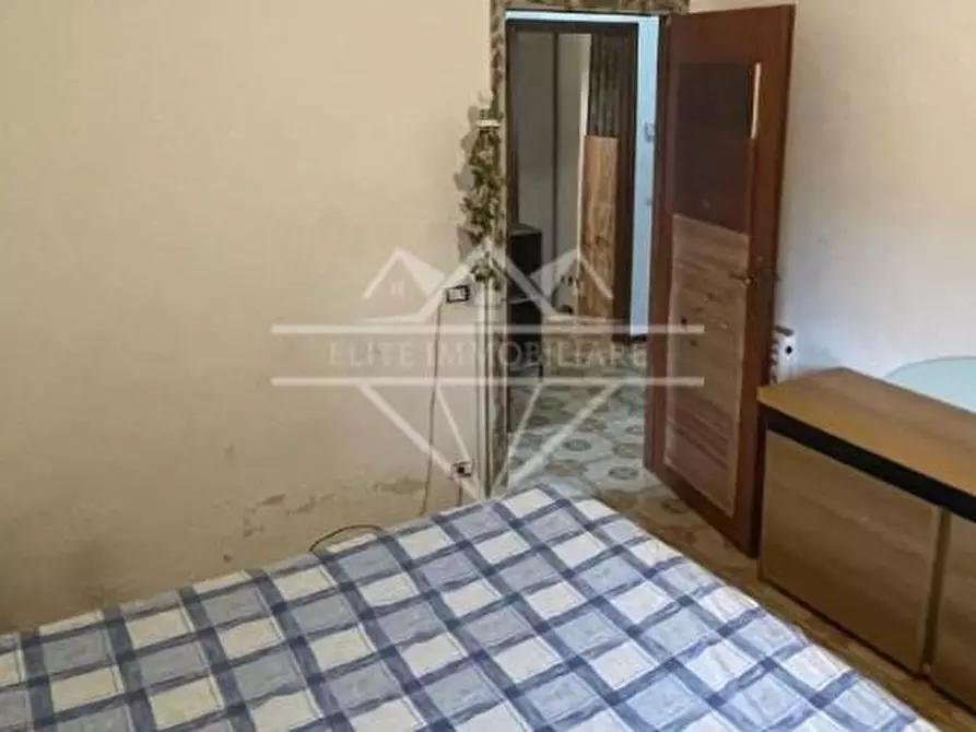 Immagine 21 di Appartamento in vendita  a Carrara