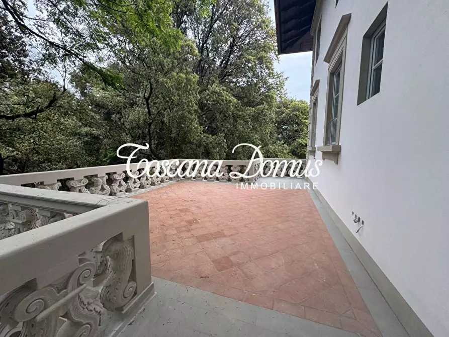 Immagine 26 di Appartamento in vendita  a Fiesole