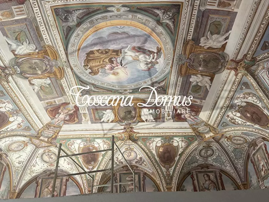 Immagine 19 di Appartamento in vendita  a Fiesole